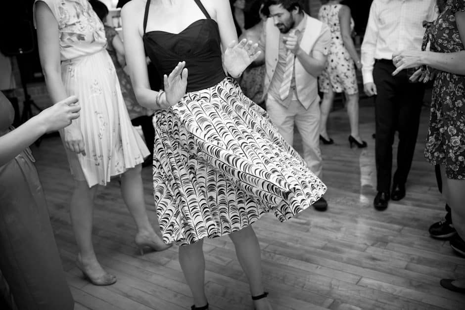 Pam and Josh guests dancing-3